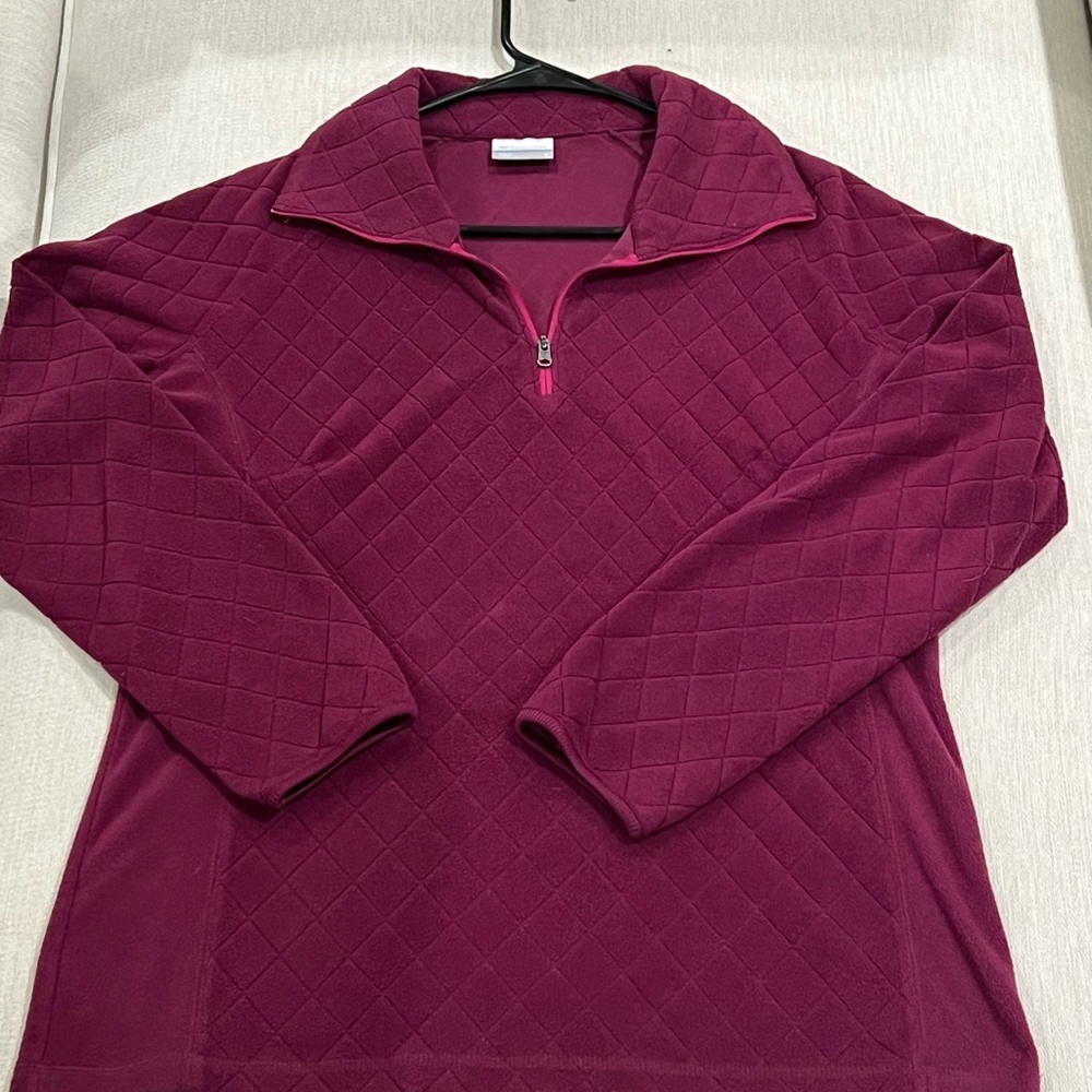 Columbia Women’s Quilted Burgundy Pullover with Quarter Zip